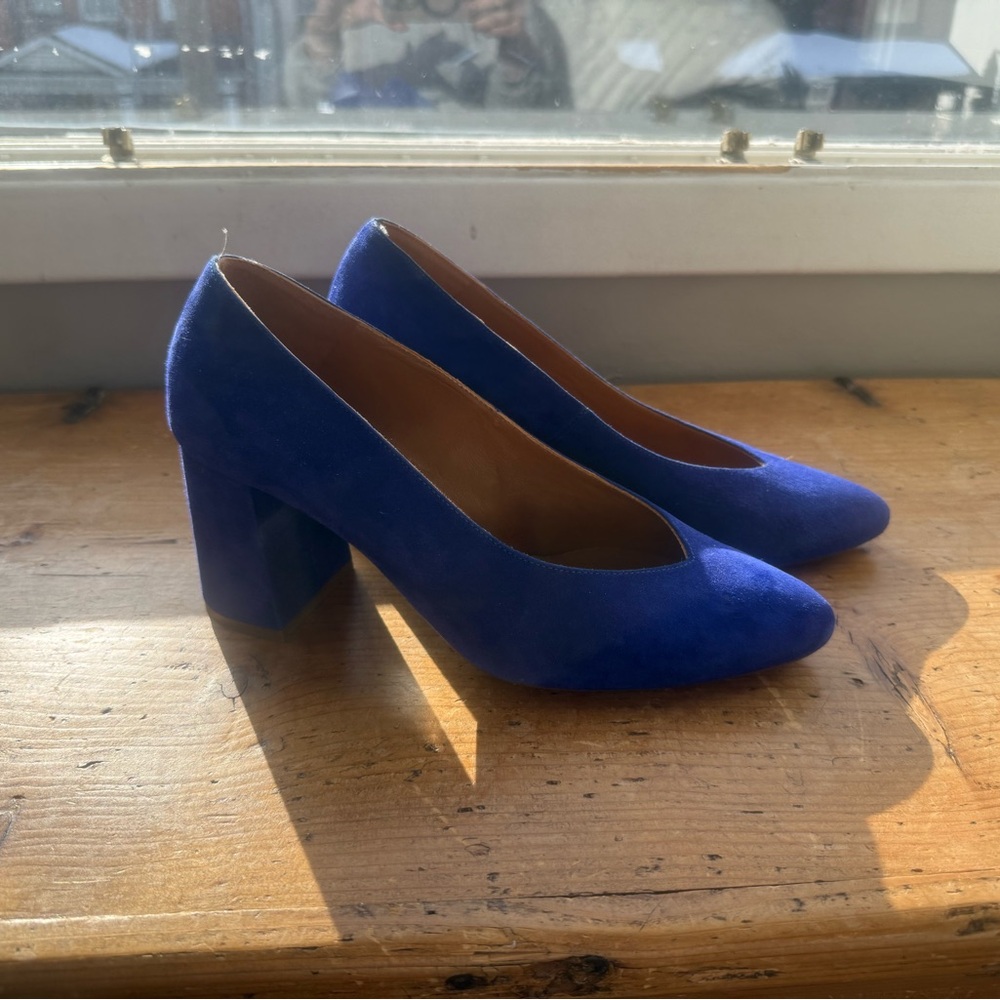 Sezane Alice blue suede pumps